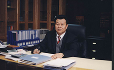 “做企业就像爬山”——访米兰在线注册-米兰（中国）董事长李建华